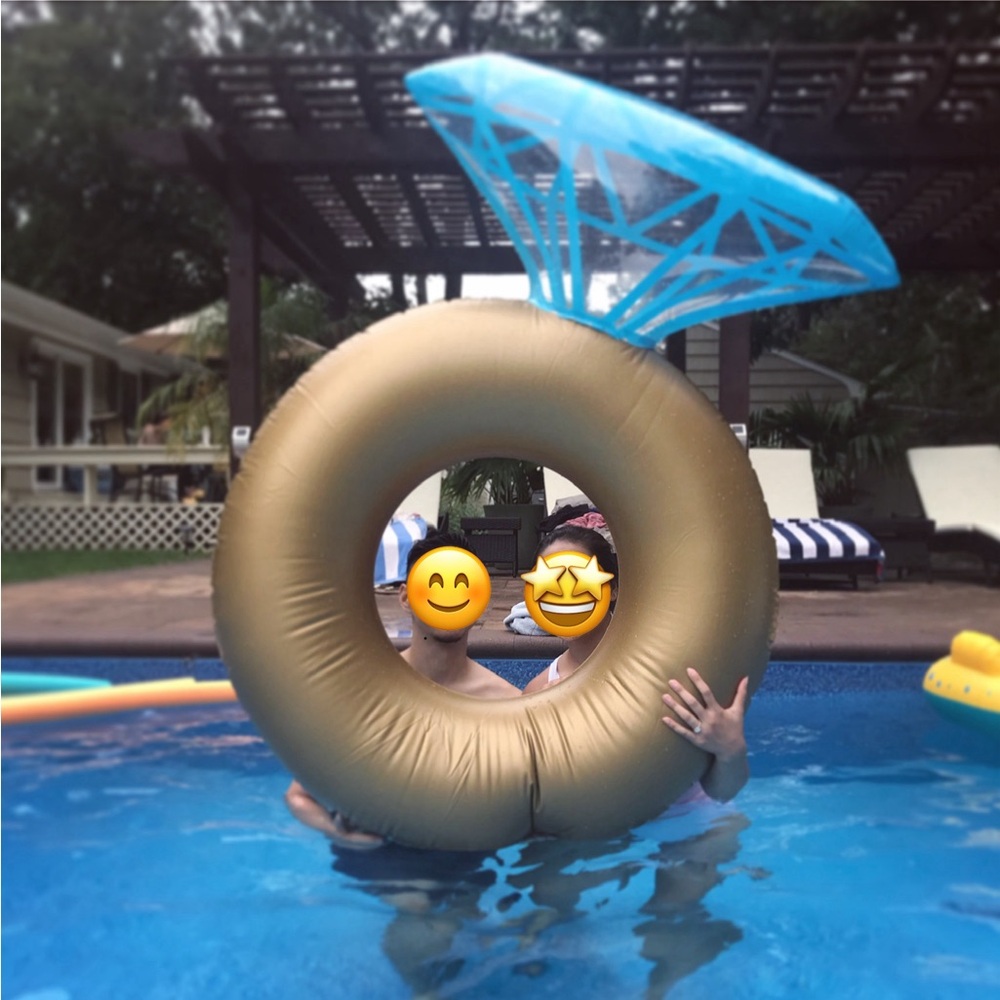 Inflatable Diamond Ring Pool Float - Picture 3 of 5